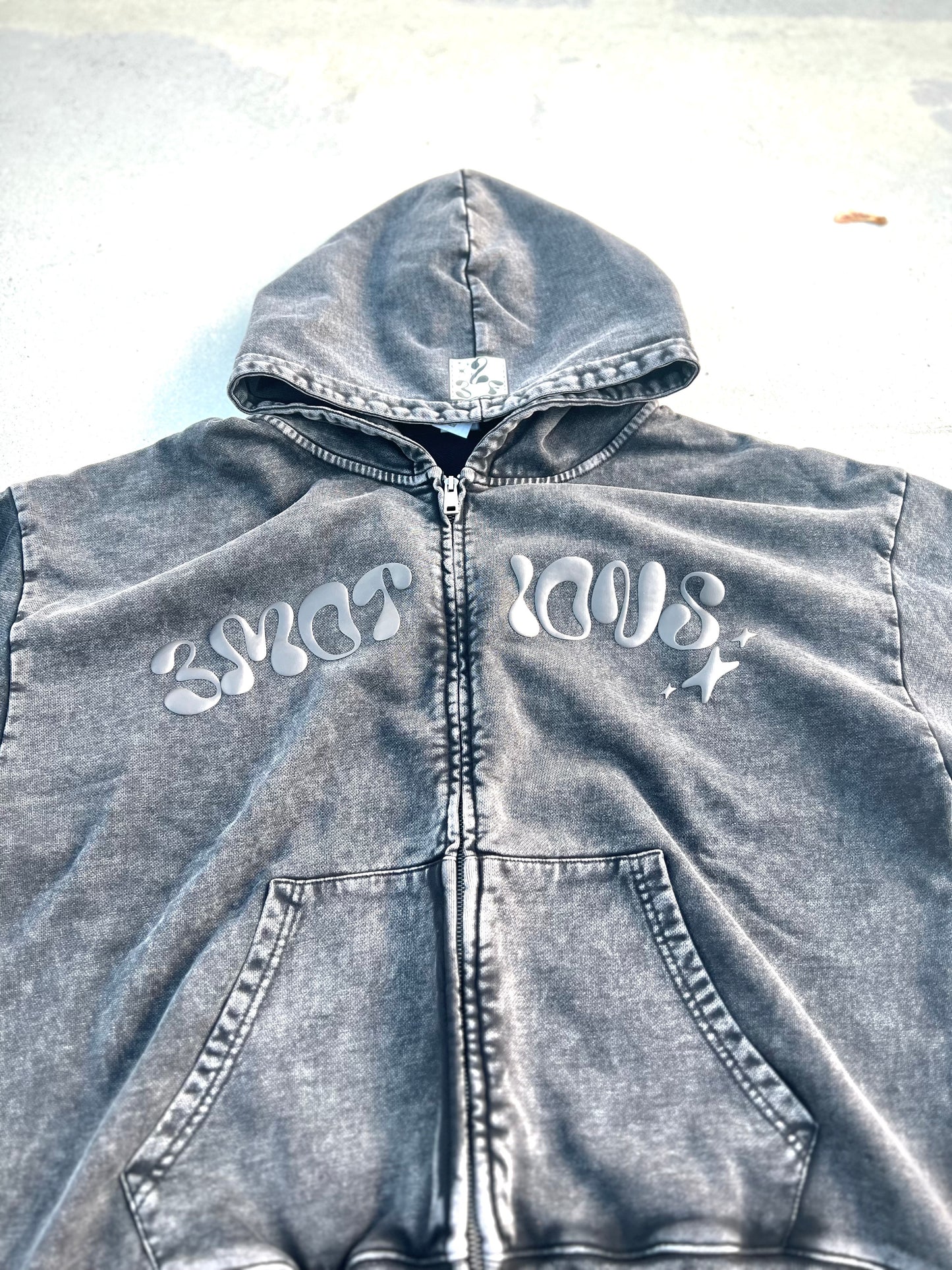 3MOTION$ V1