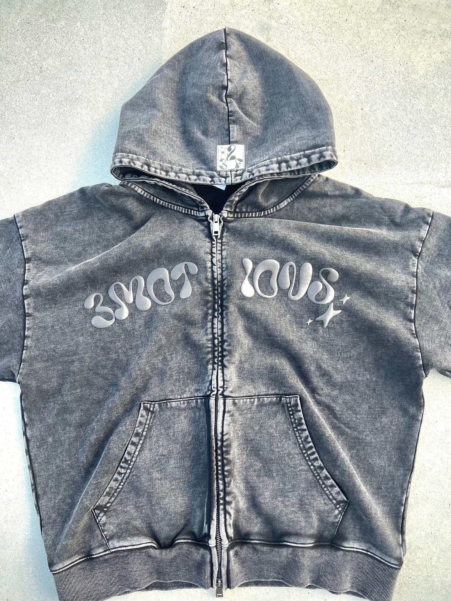 3MOTION$ V1